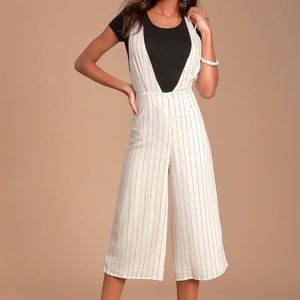 Lulu’s Wide Leg Jumpsuit NWOT